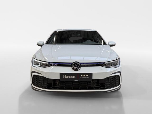 Volkswagen GOLF 1.4 eHybrid GTE I Elek. Trekhaak I Stoel en Stuurverwarming I Cruise Control I Carplay