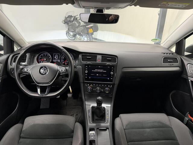 Volkswagen GOLF 1.5 TSI*ACC*LED*NAVI*ECC*SPRTSTOELEN*PDC*NAVI*LMV*