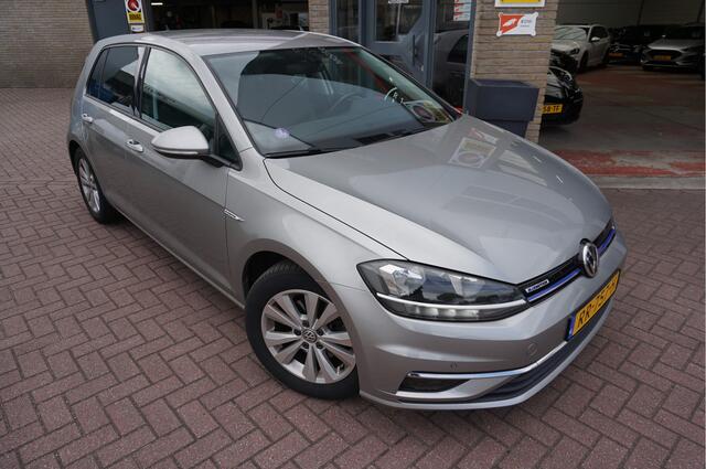Volkswagen GOLF 1.5 TSI Comfortline