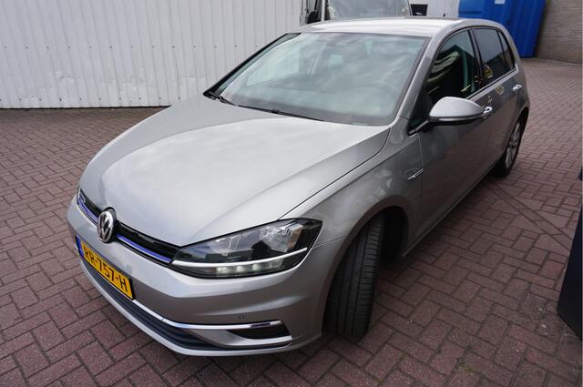 Volkswagen GOLF 1.5 TSI Comfortline