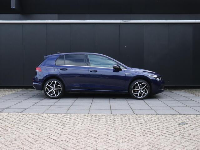 Volkswagen GOLF 1.5 eTSI Style | DSG | MEMORY | ALCANTARA | CAMERA | STOELVERW. | APPLE CARPLAY | ADAPT. CRUISE |