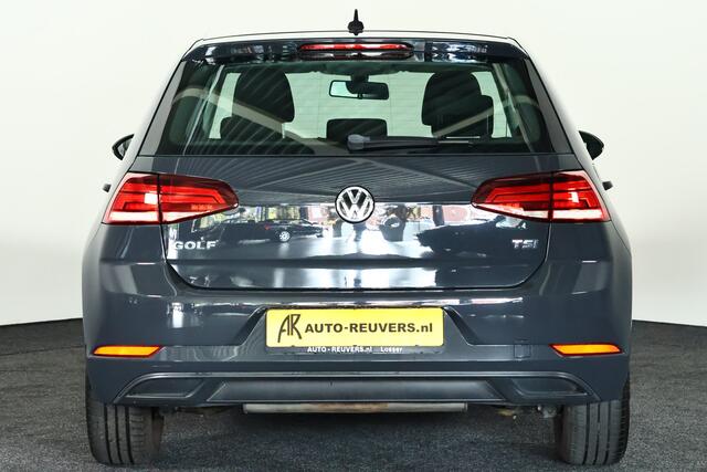 Volkswagen GOLF 1.0 TSI Trendline / CarPlay / Clima / 5 Deurs