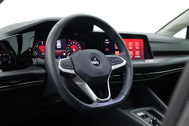 Volkswagen GOLF 1.4 eHybrid 204 pk Style | Pano | Massage | IQ. Light | Apple CarPlay | Adapt. Cruise | Stoel- Stuurverw. | Camera