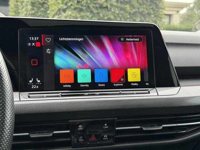 Volkswagen GOLF 2.0 TSI GTI Clubsport - 300PK - Sfeerverlichting - Apple Carplay