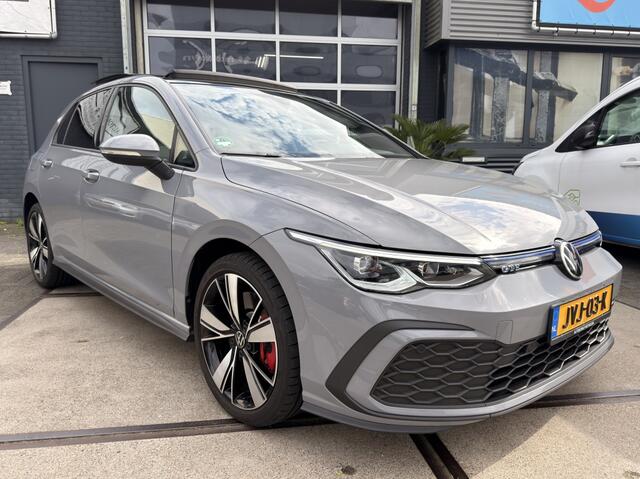 Volkswagen GOLF 8 1.4 eHybrid GTE Panorama ACC! Inruil mogelijk!