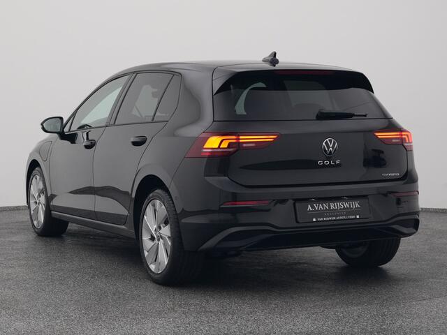 Volkswagen GOLF 1.5 eHybrid Life Edition | CAMERA | ADAPTIVE | STOEL- EN STUURVERW.