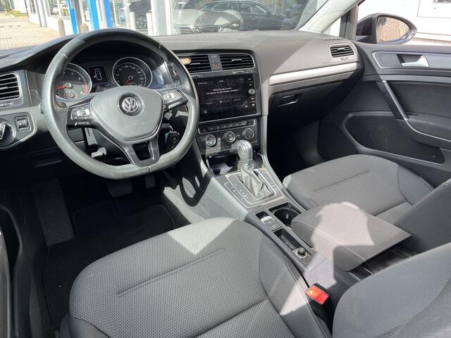 Volkswagen GOLF 1.0 TSI Comfortline / AUTOMAAT/ APP-CONNECT/ ADAPTIVE CRUISE/ PARK.SENSOREN V+A/ CAMERA/ STOELVERWARM./ NAVI/ DAB/ CLIMA/ 16'' LMV
