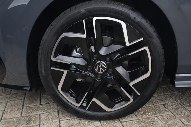 Volkswagen GOLF 1.5 eTSI R-Line Edition | 150 PK | DSG | PANO | 360° CAMERA | LED | ACC Sportief, modern en bijzonder compleet: deze Volkswagen Golf 1.5 eTSI R-Line uit 2026 combineert de sportieve uitstraling van de R-Line met de efficiënte 1.5 eTSI mild-hybrid aandrijflijn.