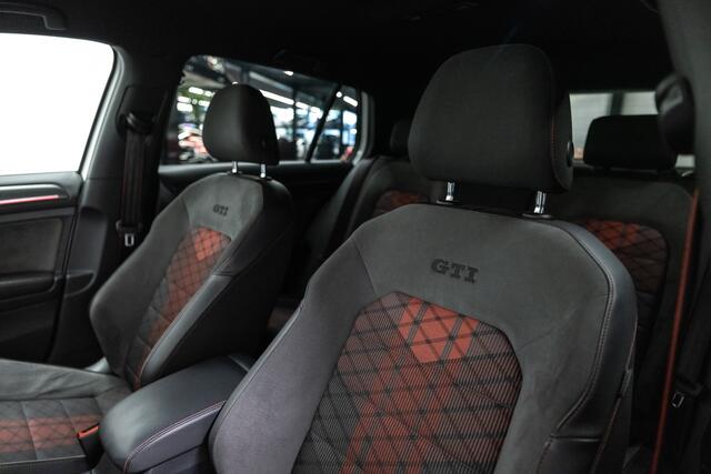 Volkswagen GOLF 2.0 TSI GTI TCR