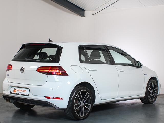 Volkswagen GOLF 1.4 TSI PHEV GTE Standkachel, LED, Apple Carplay/Android Auto, ACC,