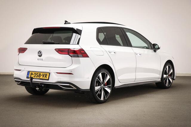 Volkswagen GOLF 1.4 eHybrid GTE | WINTER PACK | IQ LIGHT | PANORAMADAK | STUURVERWARMING | TREKHAAK | 18"