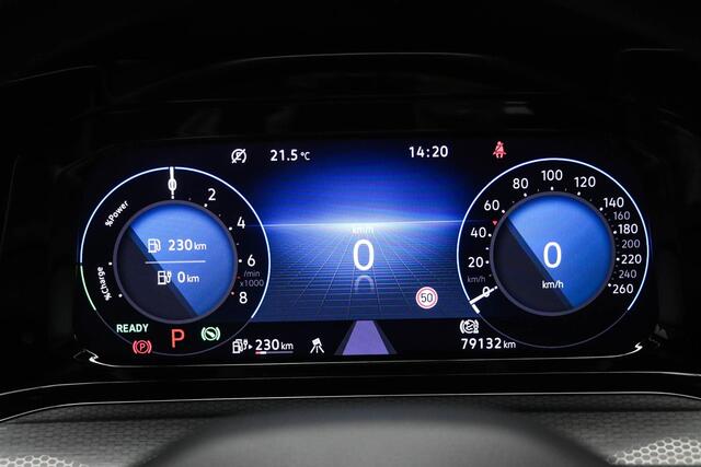 Volkswagen GOLF 1.4 eHybrid GTE | WINTER PACK | IQ LIGHT | PANORAMADAK | STUURVERWARMING | TREKHAAK | 18"