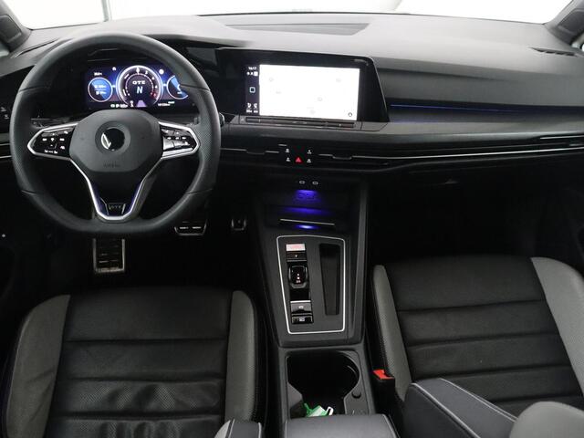 Volkswagen GOLF 1.4 eHybrid GTE | SOH 90,0% | Panoramadak | Leder | Adaptive cruise | Memory | Trekhaak | Stuur/stoel verwarming | Stoelventilatie | Camera | Park assist | Carplay | Climate control
