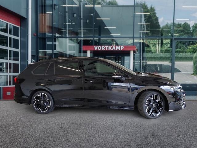 Volkswagen GOLF 1.5 eTSI DSG R-LINE TREKHAAK/360CAM/ACC/IQ/STOEL+STUURVERW