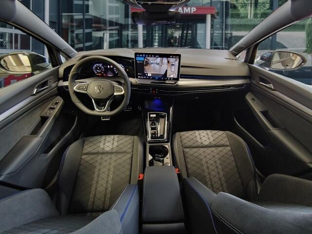 Volkswagen GOLF 1.5 eTSI DSG R-LINE TREKHAAK/360CAM/ACC/IQ/STOEL+STUURVERW