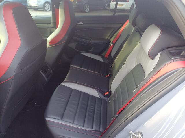 Volkswagen GOLF 2.0 TSI 4Motion R