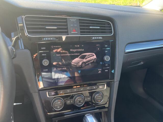 Volkswagen GOLF Variant 1.5 TSI Highline Business R