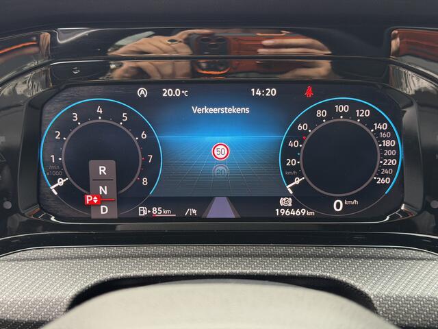 Volkswagen GOLF Variant BWJ 2022 | 1.5 eTSI 131PK R-Line AUTOMAAT | TREKHAAK | 19'' LMV | SPORSTOELEN | PDC | LED | NAVI | CLIMA | CARPLAY | – foto 8