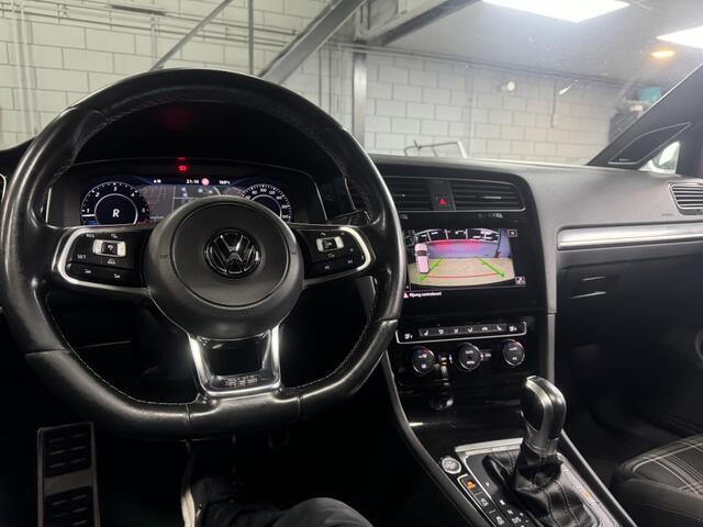 Volkswagen GOLF 2.0 TDI GTD DSG PANO CAM DYN DIGIT 184PK