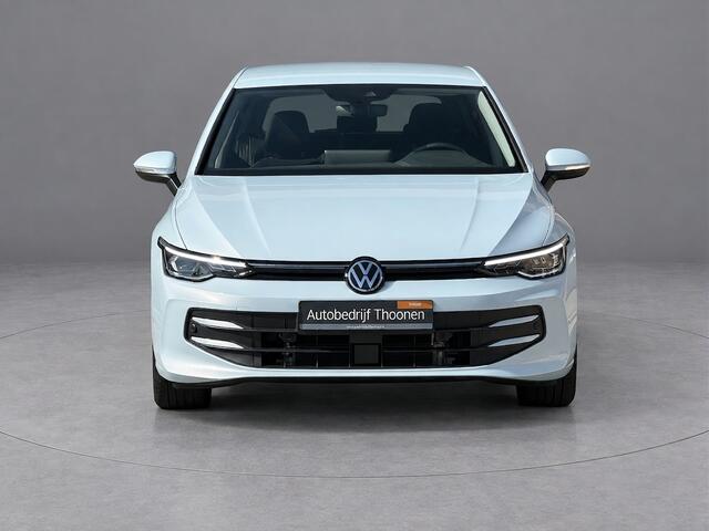 Volkswagen GOLF 1.5 eHybrid Life Edition | keyless | camera | dodehoek |