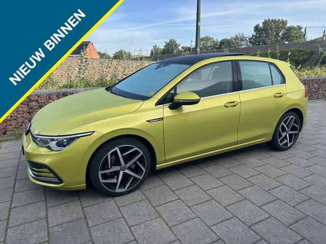 Volkswagen GOLF 1.5 eTSI Style
