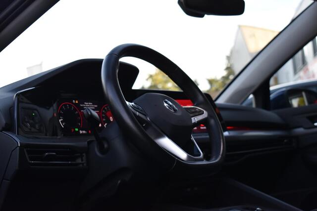 Volkswagen GOLF 1.5 eTSI R-Line Pano Massage Camera Trekhaak 19" – foto 10
