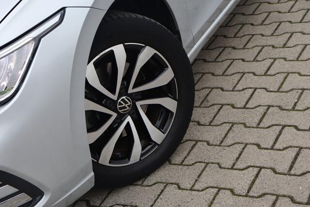 Volkswagen GOLF 1.0 TSI Life | ACC | Camera | Carplay | – foto 9