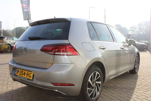 Volkswagen GOLF 1.0 TSI Comfortline Business Climate Adapt.Cruise Navi Apple Car LM17 – foto 4