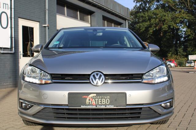 Volkswagen GOLF 1.0 TSI Comfortline Business Climate Adapt.Cruise Navi Apple Car LM17 – foto 6