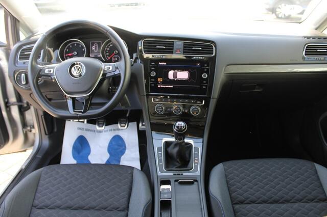 Volkswagen GOLF 1.0 TSI Comfortline Business Climate Adapt.Cruise Navi Apple Car LM17 – foto 9
