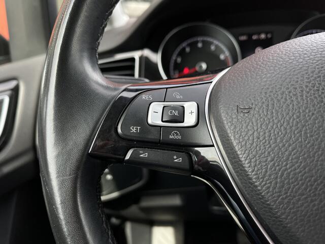 Volkswagen GOLF SPORTSVAN 1.4 TSI Highline | Massage | 17'' | Stoelverw. | Navi