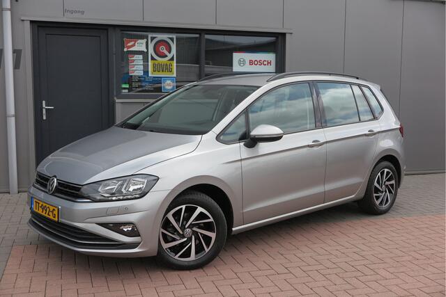 Volkswagen GOLF SPORTSVAN 1.0 TSI 81kw 110pk H6 Comfortline Cruise-control,PDC, LMV,Achteruitrijcamera ,Stoelverwarming, Navigatie . etc. .