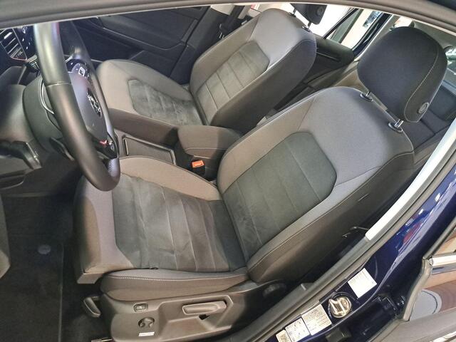 Volkswagen GOLF SPORTSVAN 1.5 TSI ACT Highline