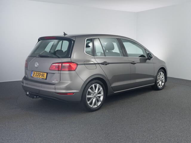 Volkswagen GOLF SPORTSVAN 1.4 TSI Connected Series | Camera | Trekhaak |