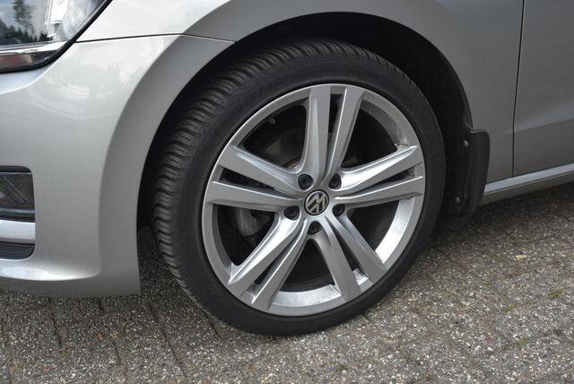 Volkswagen GOLF SPORTSVAN 1.2 TSI Business Edition Connected