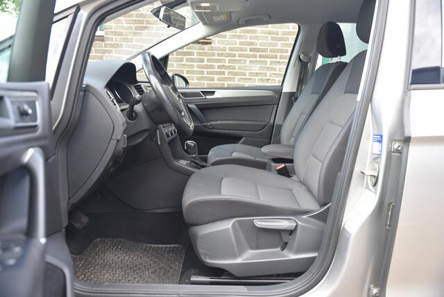 Volkswagen GOLF SPORTSVAN 1.2 TSI Business Edition Connected