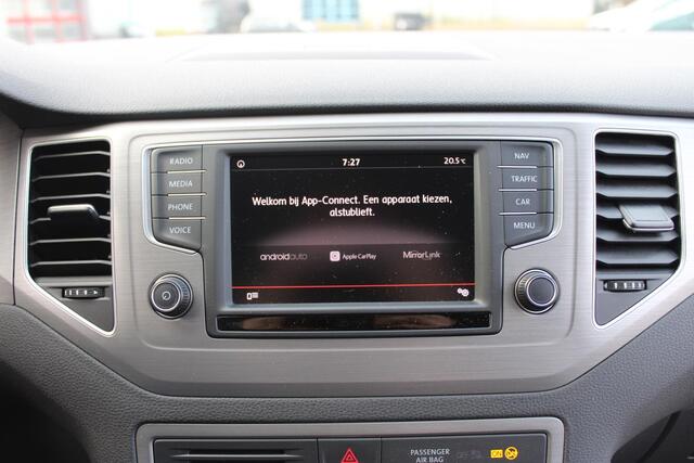 Volkswagen GOLF SPORTSVAN 1.0 TSI Conn. Series Navi/Camera/NL Auto!!