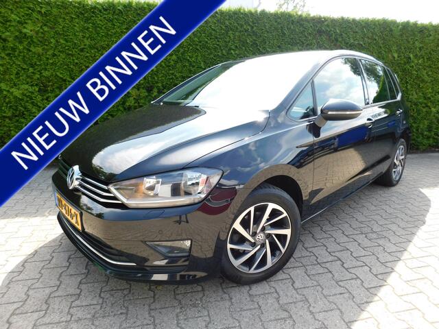 Volkswagen GOLF SPORTSVAN 1.2 TSI/DSG, connected, Acc, Pdc, Carplay