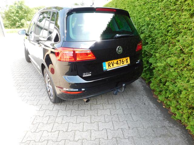 Volkswagen GOLF SPORTSVAN 1.2 TSI/DSG, connected, Acc, Pdc, Carplay