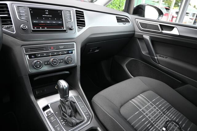 Volkswagen GOLF SPORTSVAN 1.4 TSI Highline Business R DSG | Navi | Cruise | 1e Eig. |
