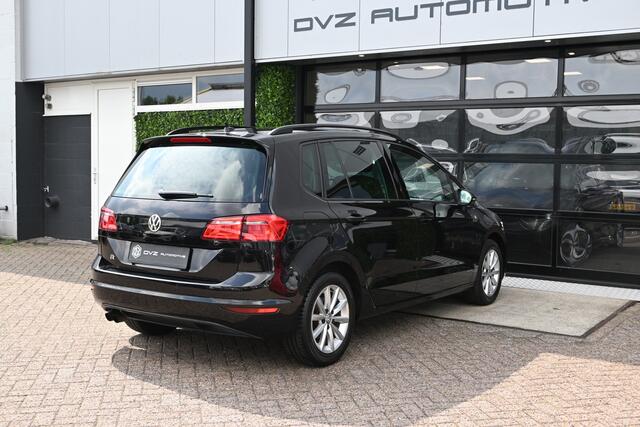 Volkswagen GOLF SPORTSVAN 1.4 TSI Highline Business R DSG | Navi | Cruise | 1e Eig. |