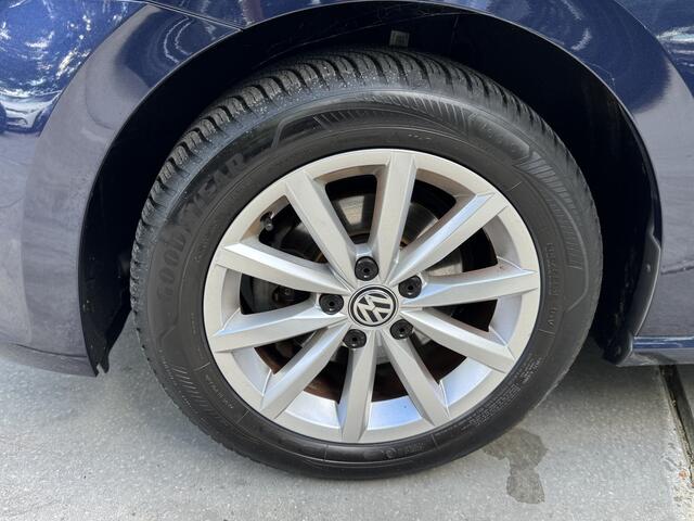 Volkswagen GOLF SPORTSVAN 1.2 TSI 110pk H6 Lounge Business Navigatie PDC Trekhaak Xenon