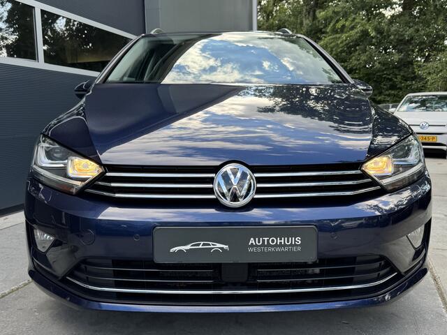 Volkswagen GOLF SPORTSVAN 1.2 TSI 110pk H6 Lounge Business Navigatie PDC Trekhaak Xenon