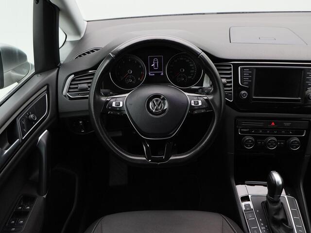 Volkswagen GOLF SPORTSVAN 1.4 TSi 125 Pk Automaat Highline | Cruise Control | Navigatie | Bluetooth | Parkeersensoren | Stoelverwarming | Trekhaak | 17 Inch