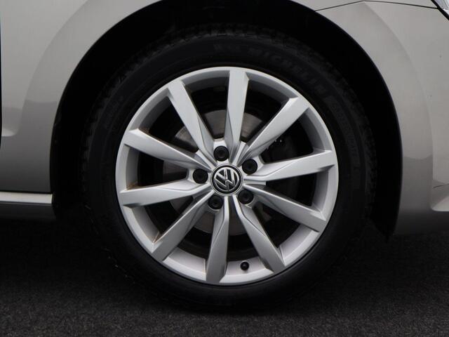 Volkswagen GOLF SPORTSVAN 1.4 TSi 125 Pk Automaat Highline | Cruise Control | Navigatie | Bluetooth | Parkeersensoren | Stoelverwarming | Trekhaak | 17 Inch