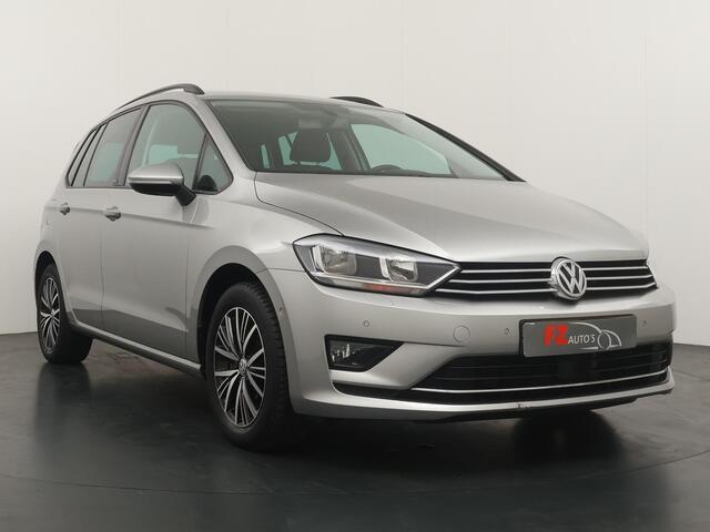 Volkswagen GOLF SPORTSVAN 1.2 TSI Business Edition - Navigatie - Stoelverwarming - Climate Control - Trekhaak