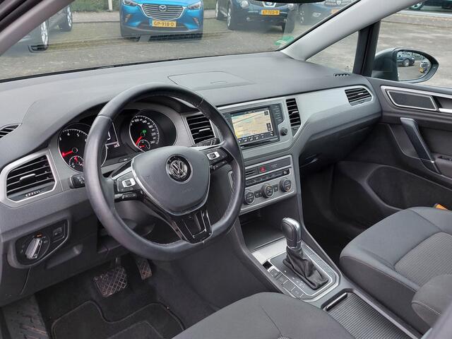Volkswagen GOLF SPORTSVAN 1.0 TSI 116pk DSG Comfortline Executive | Origineel NL | Navi | Apple Carplay+Android Auto | Clima | Cruise | Licht+Regensensor | Pdc V+A | Mistlampen | 16''lm | Trekhaak