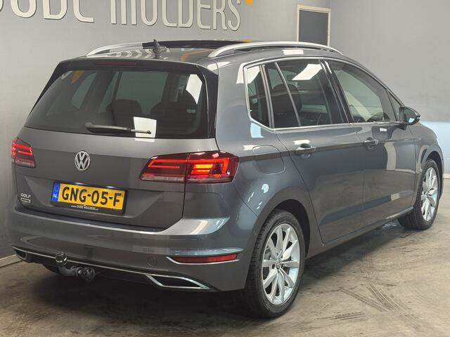 Volkswagen GOLF SPORTSVAN 1.5 TSI ACT Highline Panoramadak/Trekhaak/Navigatie/AdaptieveCruise