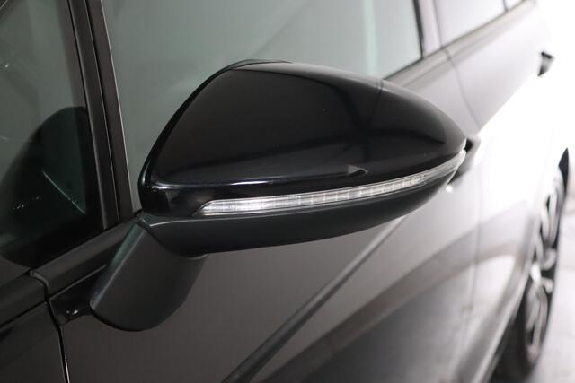 Volkswagen GOLF SPORTSVAN 1.5 TSI ACT Highline Edition, DSG, Dynaudio, LED, Stoelverwarming, Apple CarPlay/Android Auto