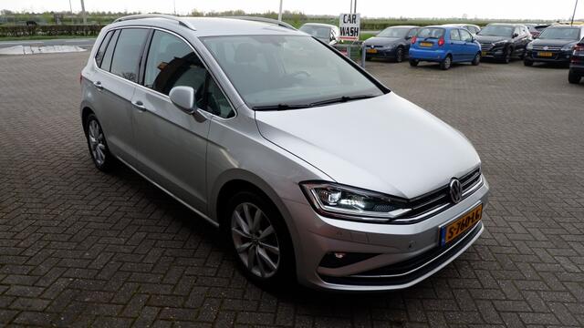 Volkswagen GOLF SPORTSVAN 1.5 TSI ACT Highl. Nieuw type Navi/ACC/17"